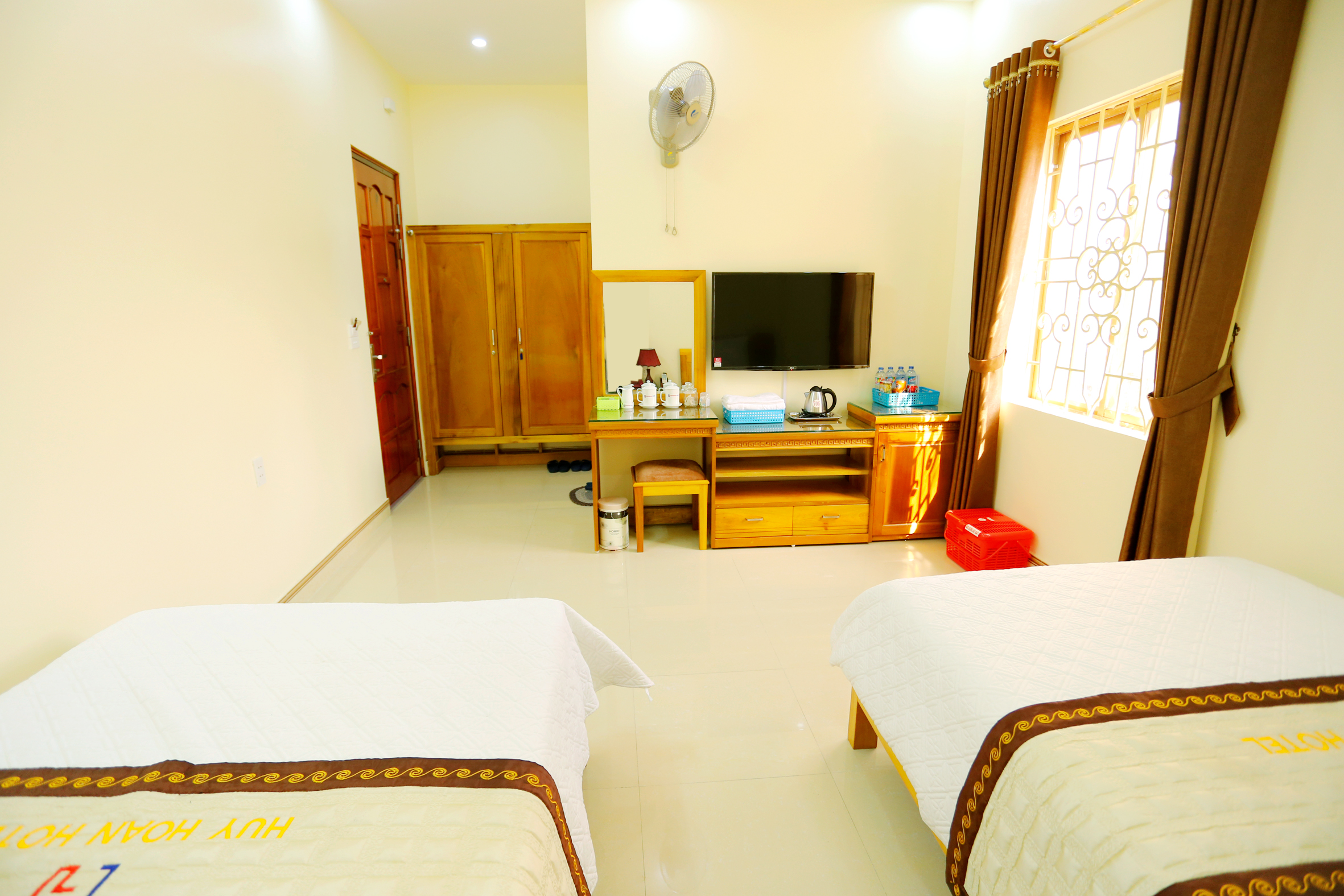 Phòng 2 giường đơn - Khách sạn Huy Hoàn - Khách sạn tại Hà Giang ...